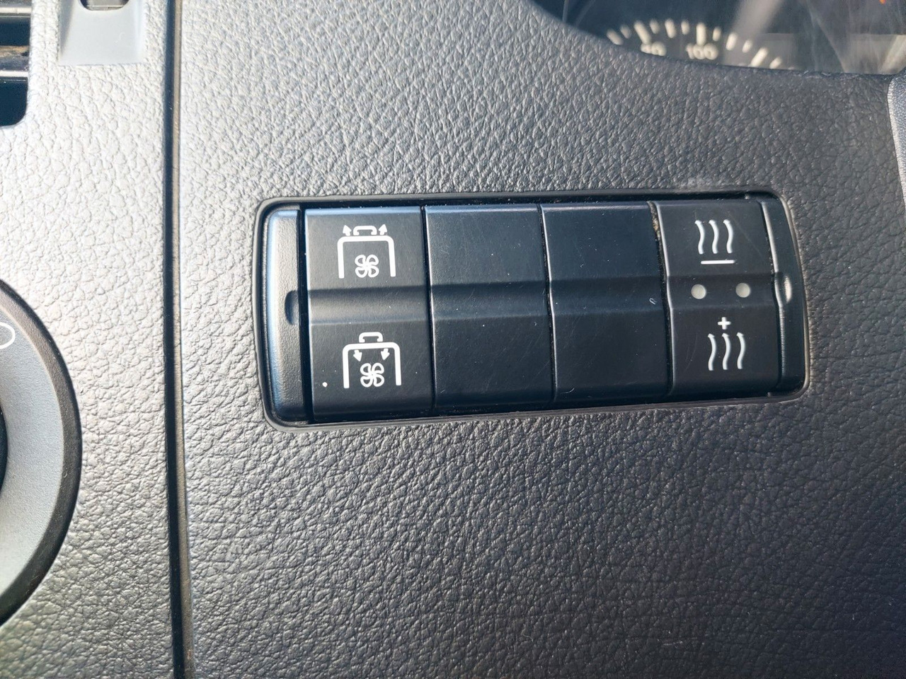 Mercedes-Benz Sprinter II Kasten 516 5T KLIMA AHK MAXI - Βαν: φωτογραφία 3 Mercedes-Benz Sprinter II Kasten 516 5T KLIMA AHK MAXI - Βαν: φωτογραφία 3