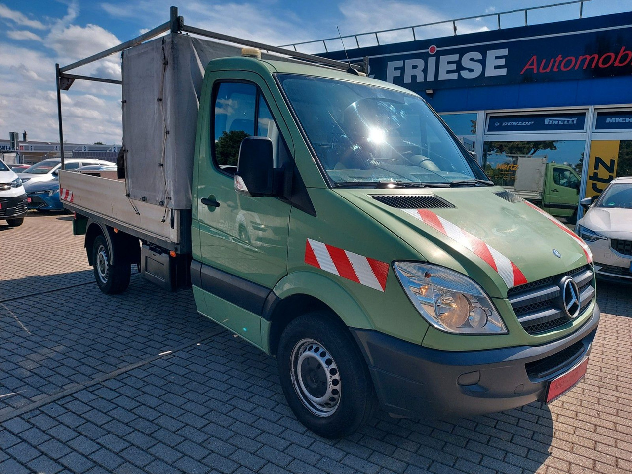 Mercedes-Benz Sprinter II Pritsche 316 Pritsche Klima Sandheiz - Επαγγελματικό αυτοκίνητο με μουσαμά: φωτογραφία 1 Mercedes-Benz Sprinter II Pritsche 316 Pritsche Klima Sandheiz - Επαγγελματικό αυτοκίνητο με μουσαμά: φωτογραφία 1
