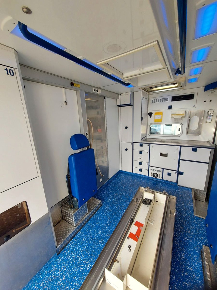 Καινούριο Ασθενοφόρο Mercedes-Benz Sprinter II Pritsche 516 Autom. RTW Ambulance: φωτογραφία 18 Καινούριο Ασθενοφόρο Mercedes-Benz Sprinter II Pritsche 516 Autom. RTW Ambulance: φωτογραφία 18