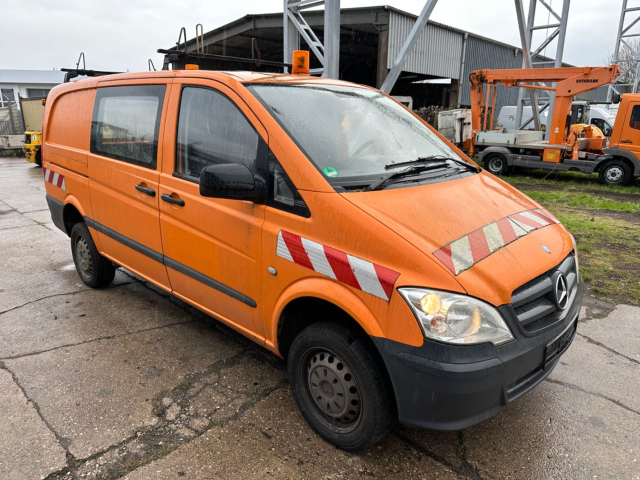 Mercedes-Benz Vito Kasten 4x4 113 CDI lang AUTOMATIK EURO5 - Επιβατικό βαν: φωτογραφία 3 Mercedes-Benz Vito Kasten 4x4 113 CDI lang AUTOMATIK EURO5 - Επιβατικό βαν: φωτογραφία 3