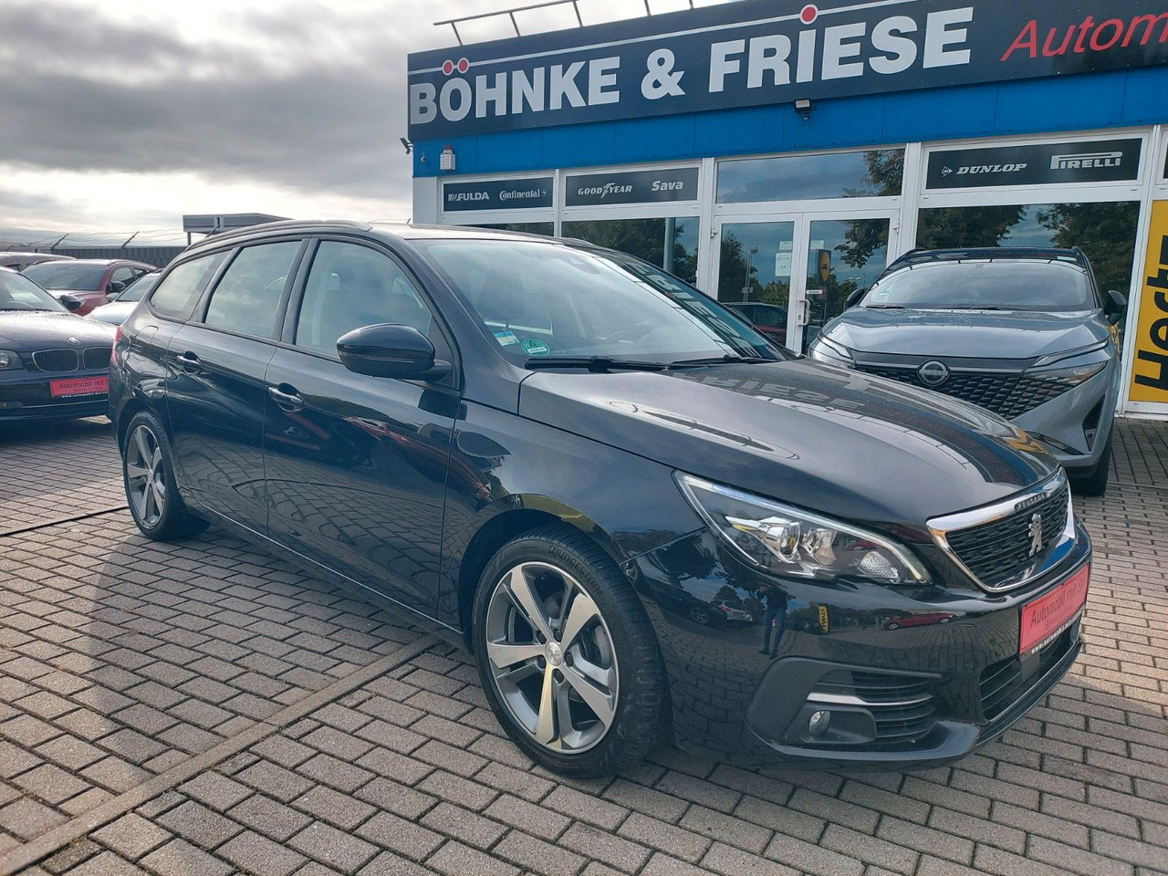 Peugeot 308 SW Active Business Panorama DAB Navi LED - Station wagon: φωτογραφία 1 Peugeot 308 SW Active Business Panorama DAB Navi LED - Station wagon: φωτογραφία 1