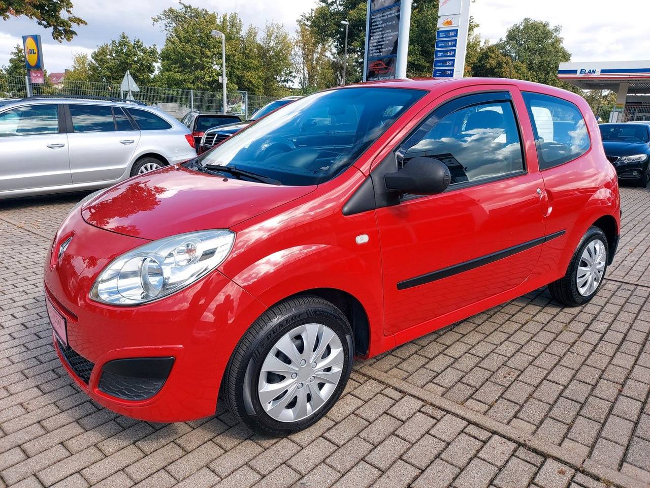Renault Twingo Authentique DAB nur 37000km - Αυτοκίνητο: φωτογραφία 3 Renault Twingo Authentique DAB nur 37000km - Αυτοκίνητο: φωτογραφία 3