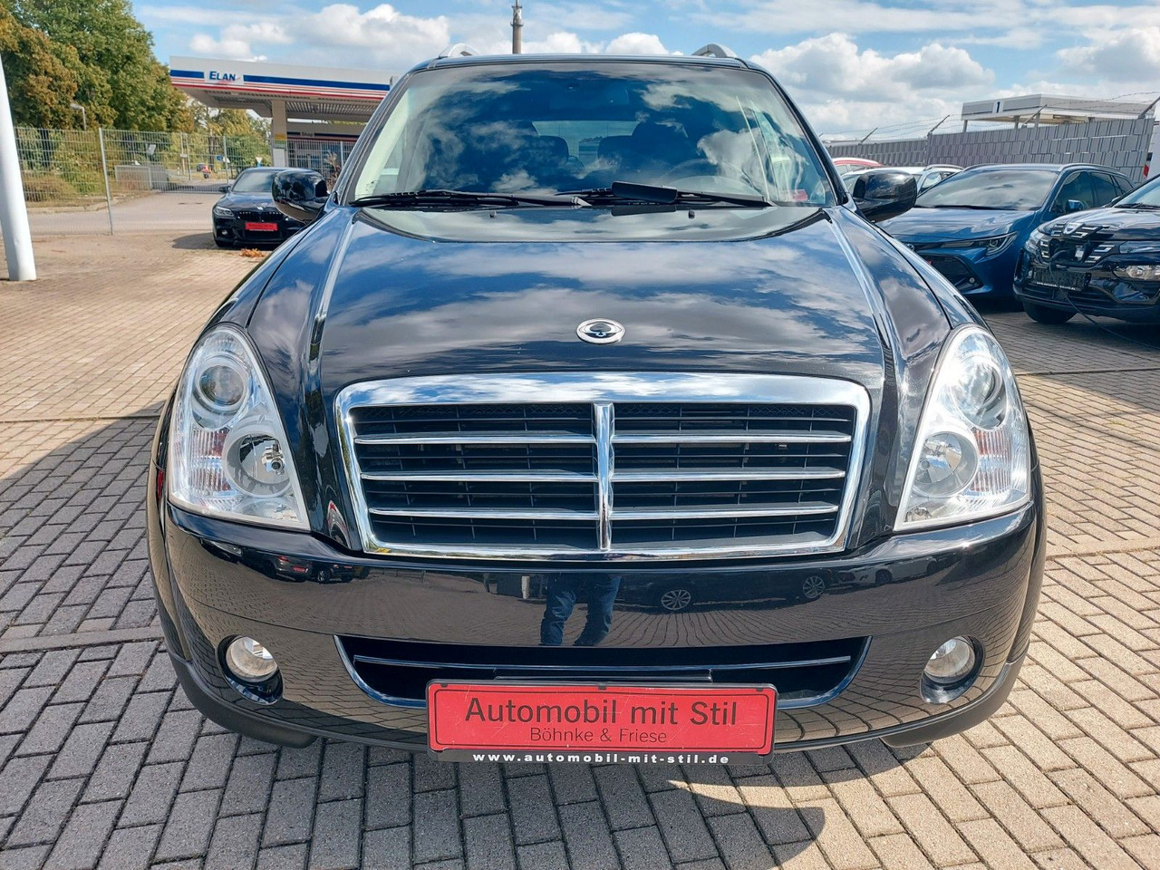 Ssangyong REXTON Rexton II Automatik 7 Sitze Leder 4x4 - SUV: φωτογραφία 2 Ssangyong REXTON Rexton II Automatik 7 Sitze Leder 4x4 - SUV: φωτογραφία 2