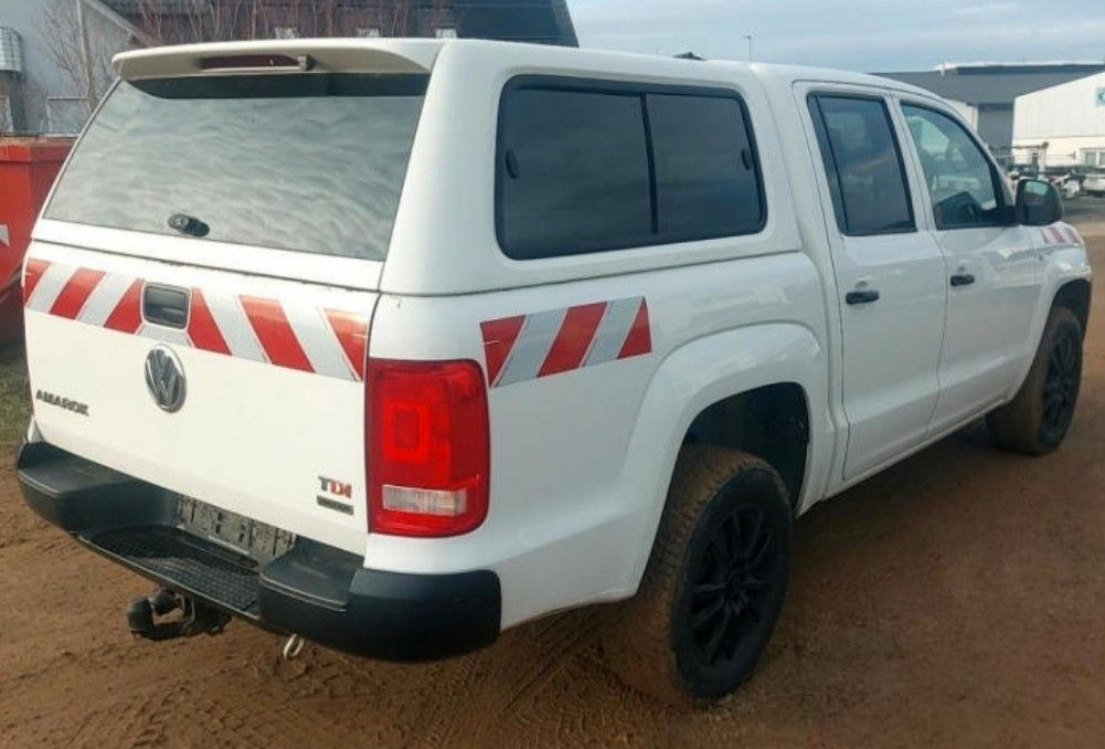 Volkswagen Amarok Basis DoubleCab DSG Autom. Klima - SUV: φωτογραφία 4 Volkswagen Amarok Basis DoubleCab DSG Autom. Klima - SUV: φωτογραφία 4