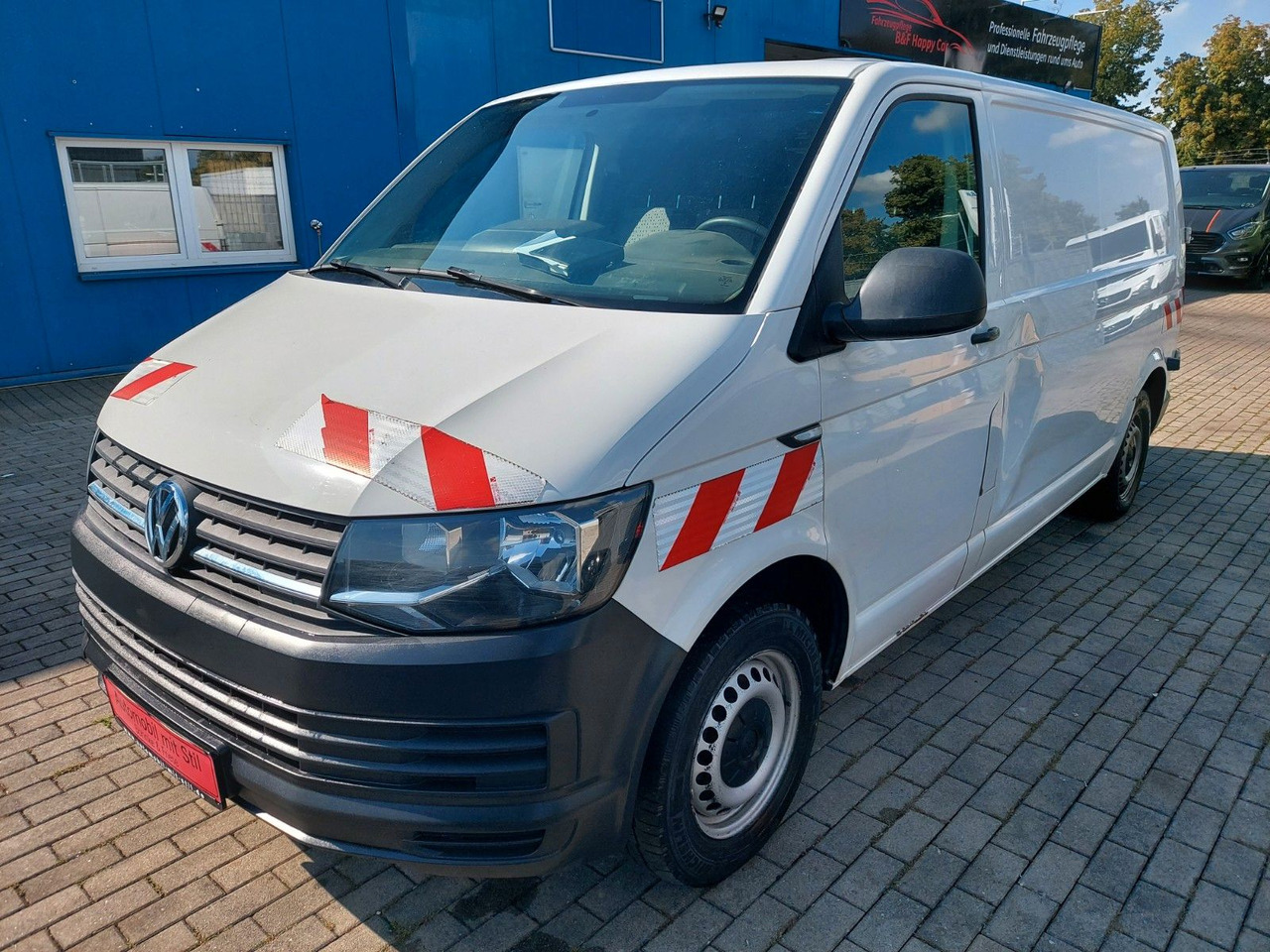 Volkswagen T6 Transporter Kasten Kombi lang Motorschaden - Επιβατικό βαν: φωτογραφία 4 Volkswagen T6 Transporter Kasten Kombi lang Motorschaden - Επιβατικό βαν: φωτογραφία 4