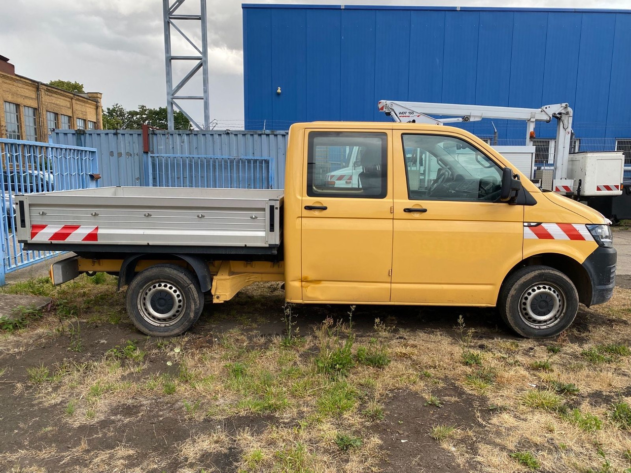 Volkswagen T6 Transporter Pritsche DOKA KLIMA NAVI MOTORSCH - Μικρό φορτηγό με καρότσα, Διπλοκάμπινο ελαφρύ επαγγελματικό: φωτογραφία 3 Volkswagen T6 Transporter Pritsche DOKA KLIMA NAVI MOTORSCH - Μικρό φορτηγό με καρότσα, Διπλοκάμπινο ελαφρύ επαγγελματικό: φωτογραφία 3