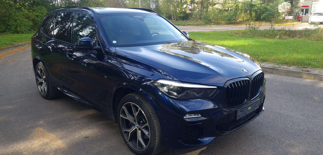 BMW X5 - Αυτοκίνητο: φωτογραφία 2 BMW X5 - Αυτοκίνητο: φωτογραφία 2