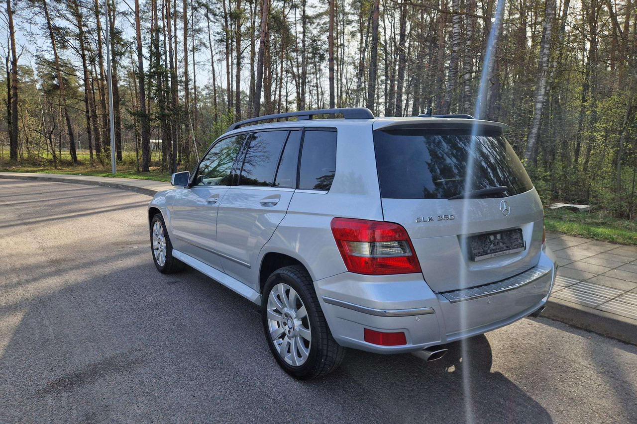Mercedes-Benz GLK350 - Αυτοκίνητο: φωτογραφία 4 Mercedes-Benz GLK350 - Αυτοκίνητο: φωτογραφία 4