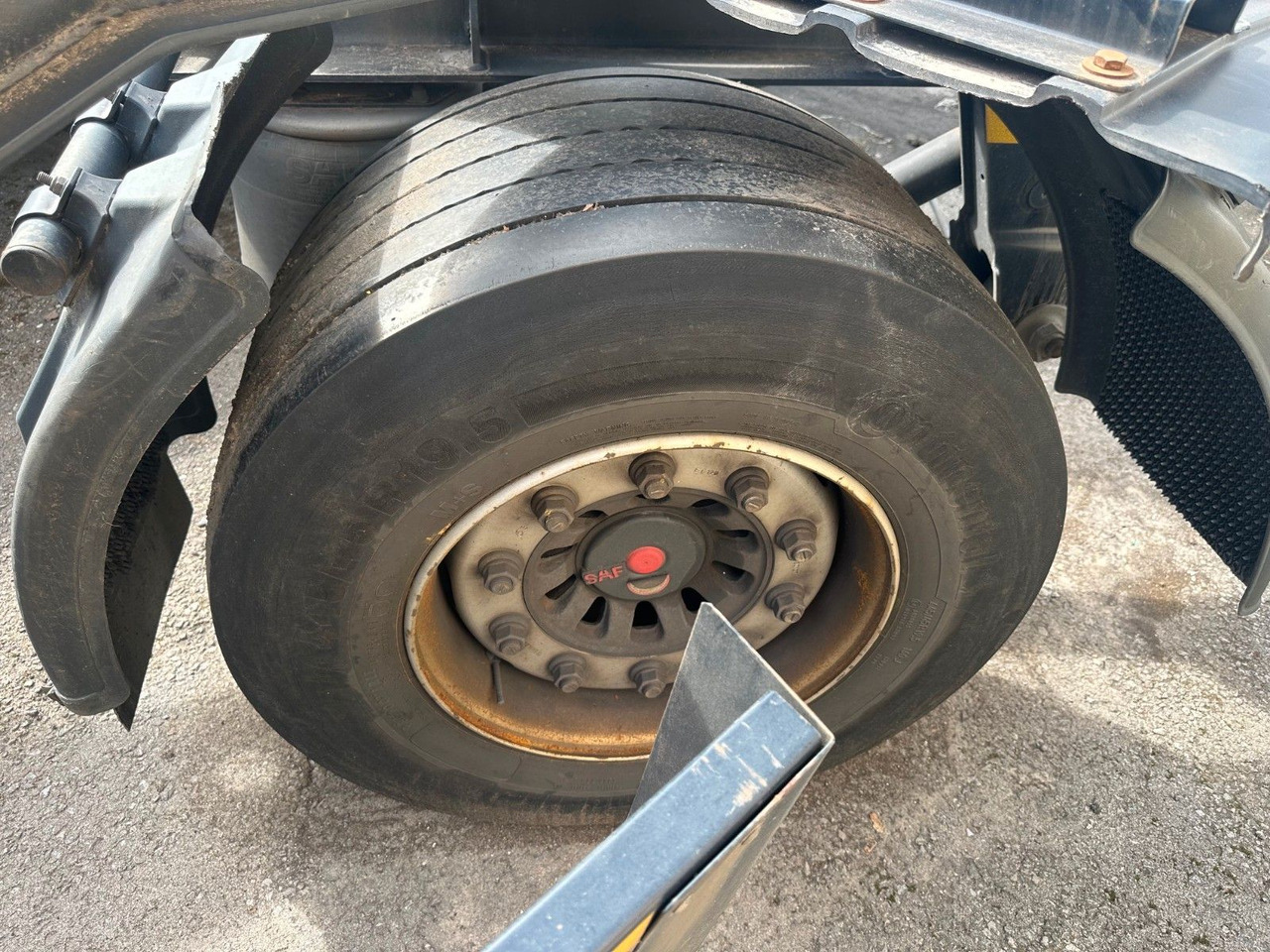 Kögel AW 18 - 19,5"-Lafette,Anhänger BDF,ATL Container - Ρυμούλκα μεταφοράς εμπορευματοκιβωτίων/ Κινητό αμάξωμα: φωτογραφία 5 Kögel AW 18 - 19,5"-Lafette,Anhänger BDF,ATL Container - Ρυμούλκα μεταφοράς εμπορευματοκιβωτίων/ Κινητό αμάξωμα: φωτογραφία 5