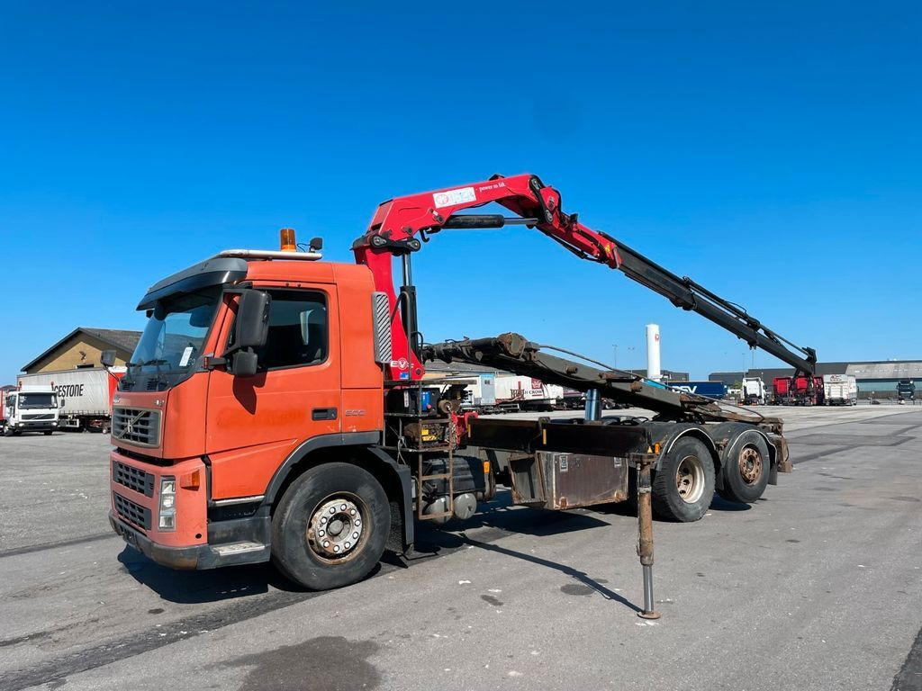 Volvo FM9 300 6x2 / HMF 1820 K3 (Year: 2014) - Φορτηγό με σύστημα καλωδίων, Φορτηγό με γερανό: φωτογραφία 1 Volvo FM9 300 6x2 / HMF 1820 K3 (Year: 2014) - Φορτηγό με σύστημα καλωδίων, Φορτηγό με γερανό: φωτογραφία 1