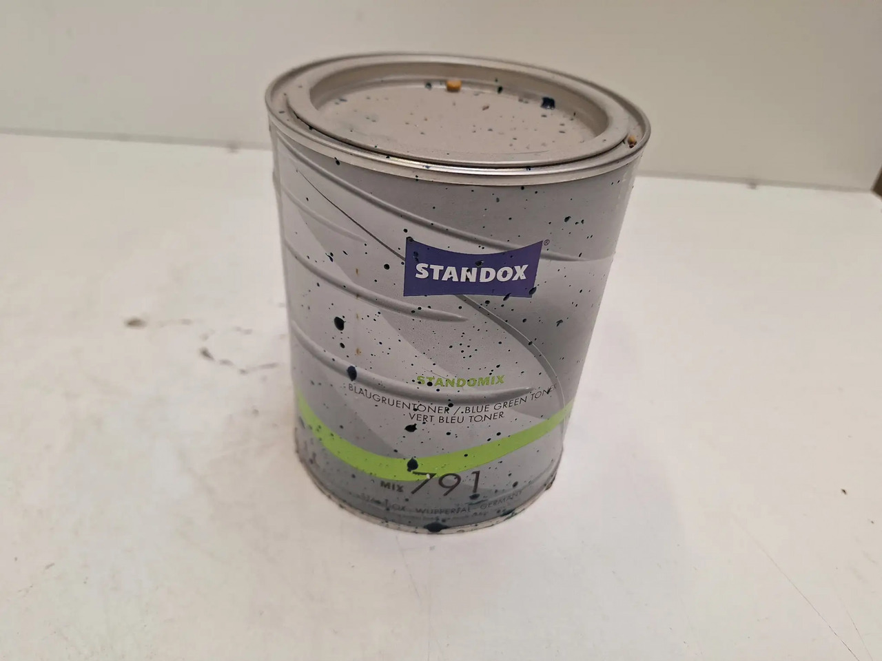 1 Dose Standomix (Standox) - Εξοπλισμός γκαράζ: φωτογραφία 2 1 Dose Standomix (Standox) - Εξοπλισμός γκαράζ: φωτογραφία 2