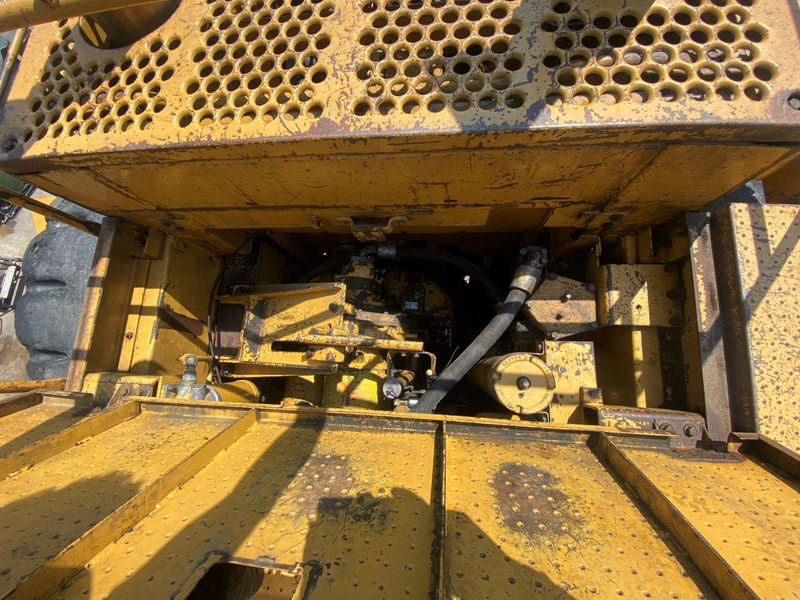 Ελαστιχοφόρος φορτωτής Caterpillar 992 D: φωτογραφία 19