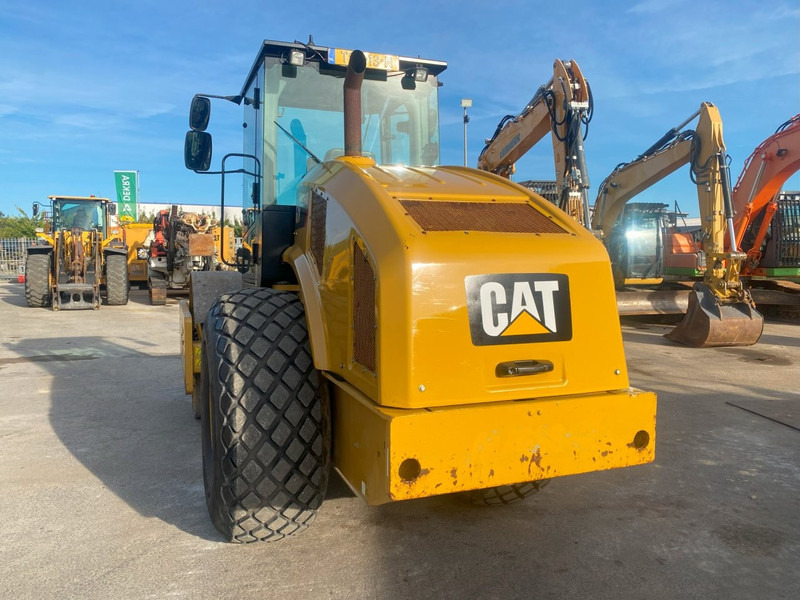 Caterpillar CS64B NVT - Οδοστρωτήρας: φωτογραφία 3 Caterpillar CS64B NVT - Οδοστρωτήρας: φωτογραφία 3