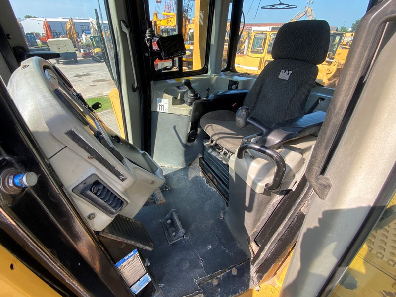 Caterpillar D6 T XL - Μπουλντόζα: φωτογραφία 3 Caterpillar D6 T XL - Μπουλντόζα: φωτογραφία 3