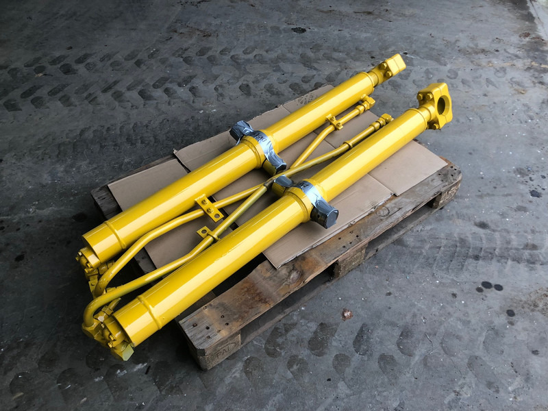 Komatsu D65-15 EX/PX Blade Lift Cylinder OEM 707-02-X0220 - Υδραυλικό: φωτογραφία 3 Komatsu D65-15 EX/PX Blade Lift Cylinder OEM 707-02-X0220 - Υδραυλικό: φωτογραφία 3
