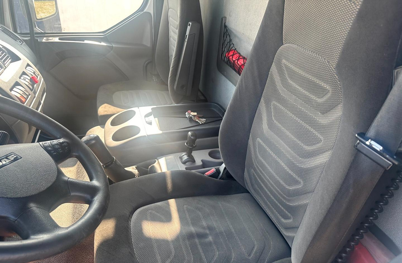 DAF LF 55.220 FURGONE 8 MT. - Φορτηγό κόφα: φωτογραφία 5 DAF LF 55.220 FURGONE 8 MT. - Φορτηγό κόφα: φωτογραφία 5