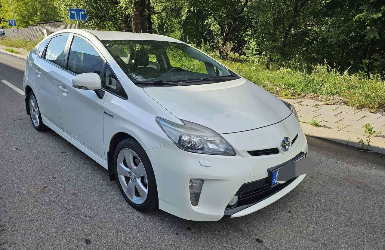 Toyota Corolla - Λιμουζίνα/ Sedan: φωτογραφία 4 Toyota Corolla - Λιμουζίνα/ Sedan: φωτογραφία 4
