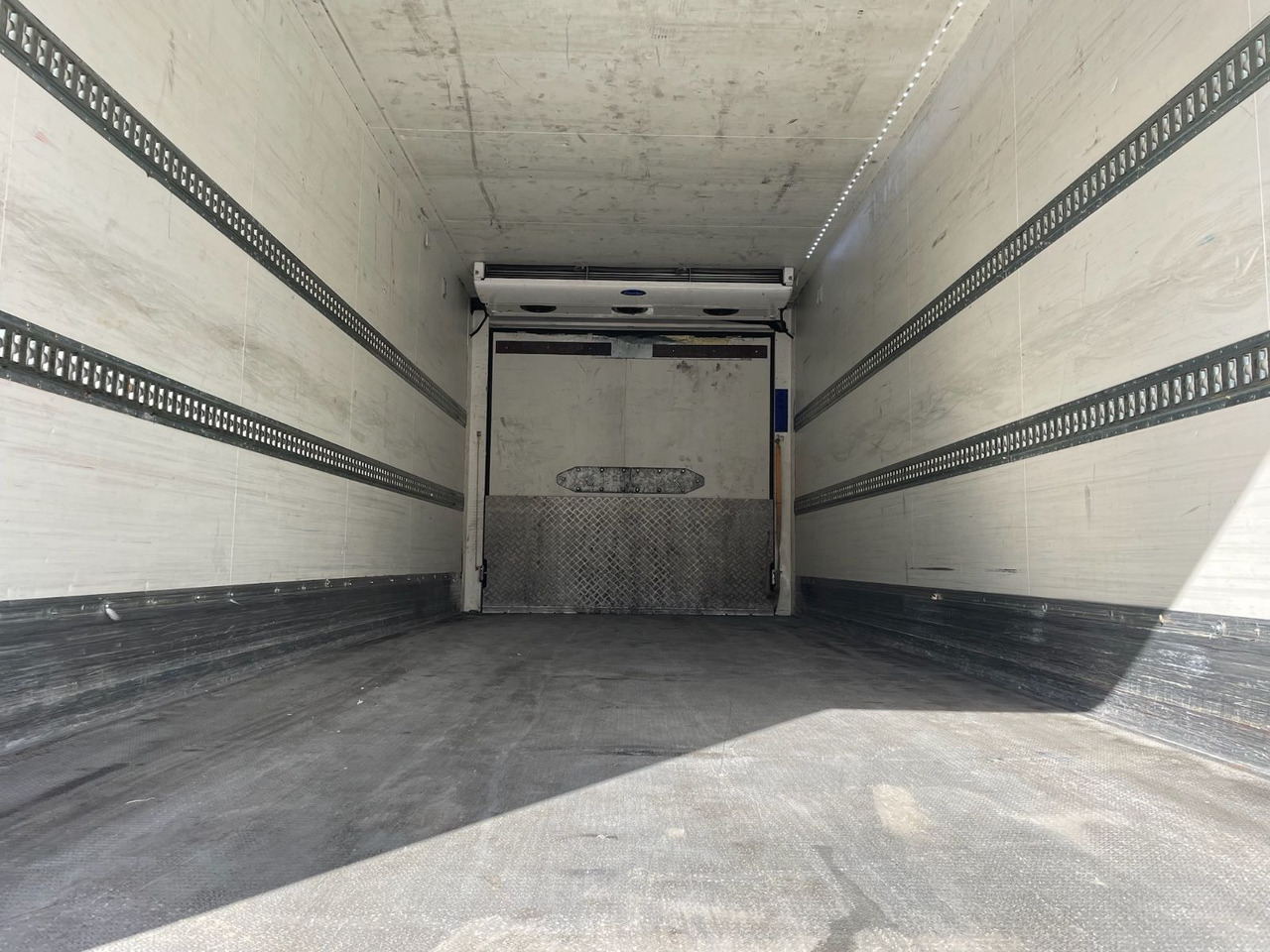 KERSCHER ZAA18 Kühlkoffer/CARRIER/SUPRA900U/LBW - Ρυμούλκα ψυγείο: φωτογραφία 5 KERSCHER ZAA18 Kühlkoffer/CARRIER/SUPRA900U/LBW - Ρυμούλκα ψυγείο: φωτογραφία 5