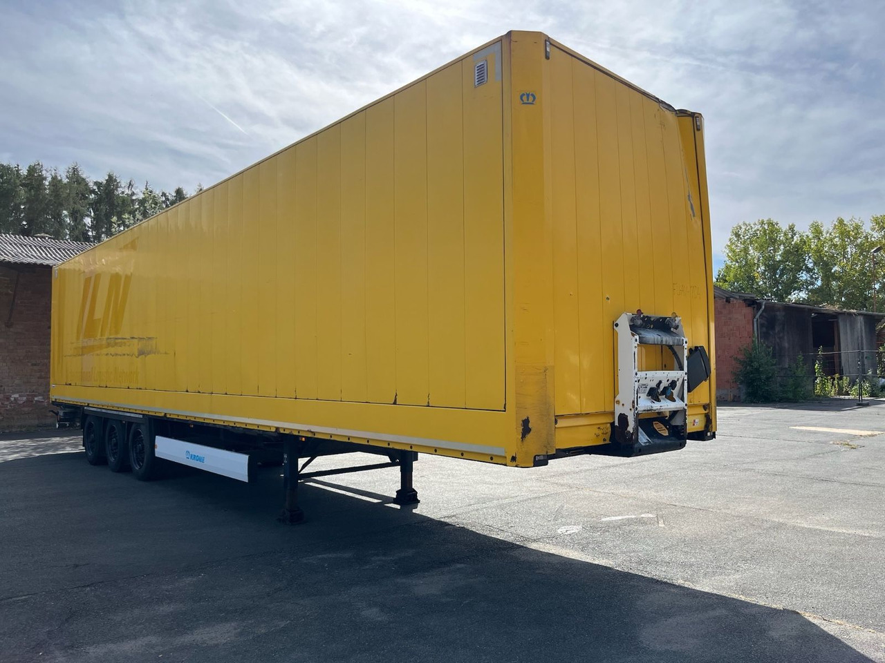 Krone SD/DA03LNF Koffer/TÜV03-2026/Payload-27607kg - Επικαθήμενο κόφα: φωτογραφία 1 Krone SD/DA03LNF Koffer/TÜV03-2026/Payload-27607kg - Επικαθήμενο κόφα: φωτογραφία 1