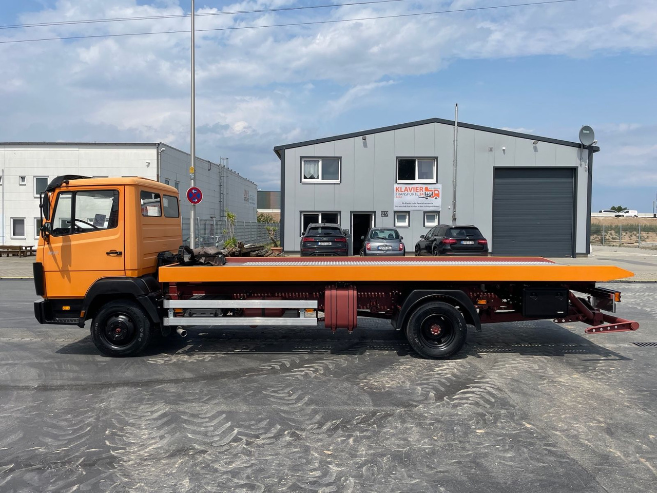 Mercedes-Benz 814 Abschleppwagen/OLDTIMER/Winch/TÜV-07/26 - Φορτηγό ρυμούλκησης: φωτογραφία 4 Mercedes-Benz 814 Abschleppwagen/OLDTIMER/Winch/TÜV-07/26 - Φορτηγό ρυμούλκησης: φωτογραφία 4