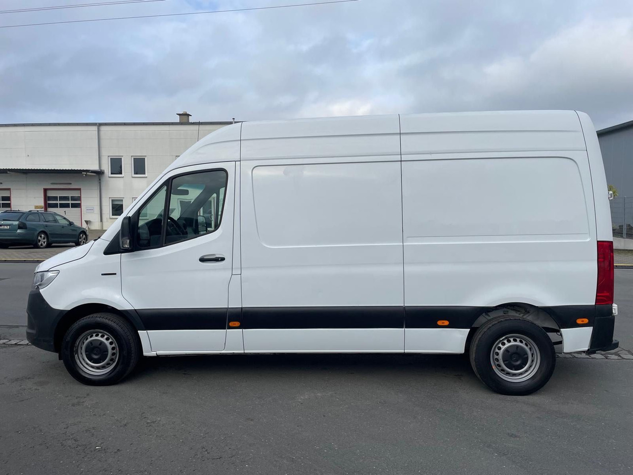 Mercedes-Benz eSprinter L2H2 Kastenwagen/47KW/AC/Kamera - Βαν, Ηλεκτρικό van: φωτογραφία 4 Mercedes-Benz eSprinter L2H2 Kastenwagen/47KW/AC/Kamera - Βαν, Ηλεκτρικό van: φωτογραφία 4