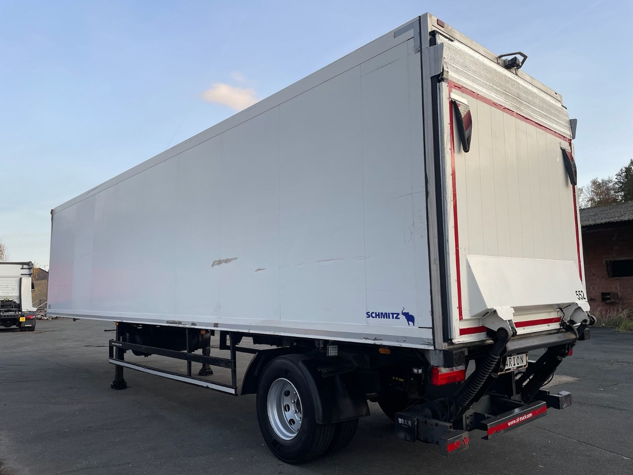 Schmitz Cargobull SKO10/CARRIER/MAXIMA1300/3398h/LBW/BÄR/Lenkachse - Επικαθήμενο ψυγείο: φωτογραφία 5 Schmitz Cargobull SKO10/CARRIER/MAXIMA1300/3398h/LBW/BÄR/Lenkachse - Επικαθήμενο ψυγείο: φωτογραφία 5