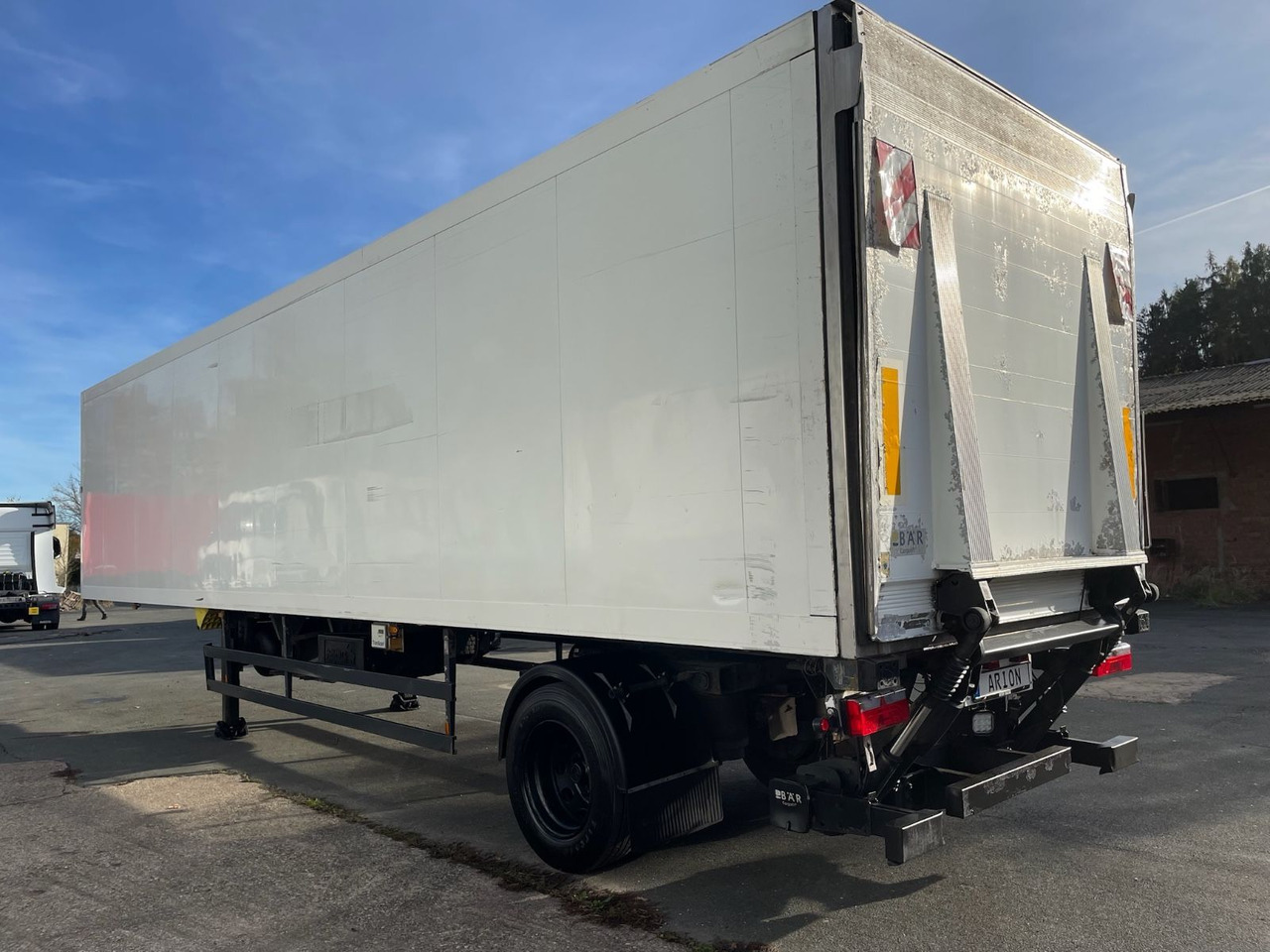 Schmitz Cargobull SKO10/THERMOKING/SL200e/LBW/BÄR/11,15m/Lenkachse - Επικαθήμενο ψυγείο: φωτογραφία 4 Schmitz Cargobull SKO10/THERMOKING/SL200e/LBW/BÄR/11,15m/Lenkachse - Επικαθήμενο ψυγείο: φωτογραφία 4