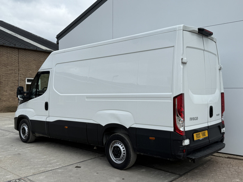 Iveco Daily 35S14 2.3 L2H2 Airco Cruise 3.5ton Trekgewicht Lucht geveerde stoel - Μικρό βαν: φωτογραφία 2 Iveco Daily 35S14 2.3 L2H2 Airco Cruise 3.5ton Trekgewicht Lucht geveerde stoel - Μικρό βαν: φωτογραφία 2
