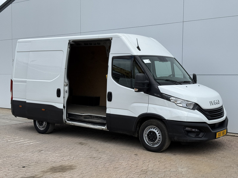 Iveco Daily 35S14 2.3 L2H2 Airco Cruise 3.5ton Trekgewicht Lucht geveerde stoel - Μικρό βαν: φωτογραφία 5 Iveco Daily 35S14 2.3 L2H2 Airco Cruise 3.5ton Trekgewicht Lucht geveerde stoel - Μικρό βαν: φωτογραφία 5
