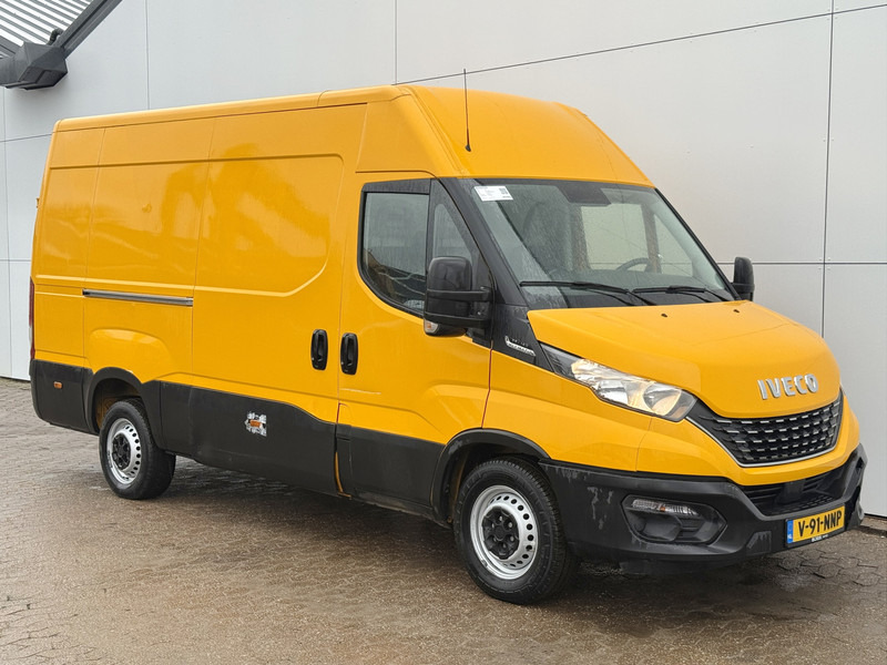 Iveco Daily 35S16 2.3 Automaat L2H2 Oprijplaat Trekhaak Climate Control Cruise Control Lucht Geveerde Stoel - Βαν: φωτογραφία 4 Iveco Daily 35S16 2.3 Automaat L2H2 Oprijplaat Trekhaak Climate Control Cruise Control Lucht Geveerde Stoel - Βαν: φωτογραφία 4