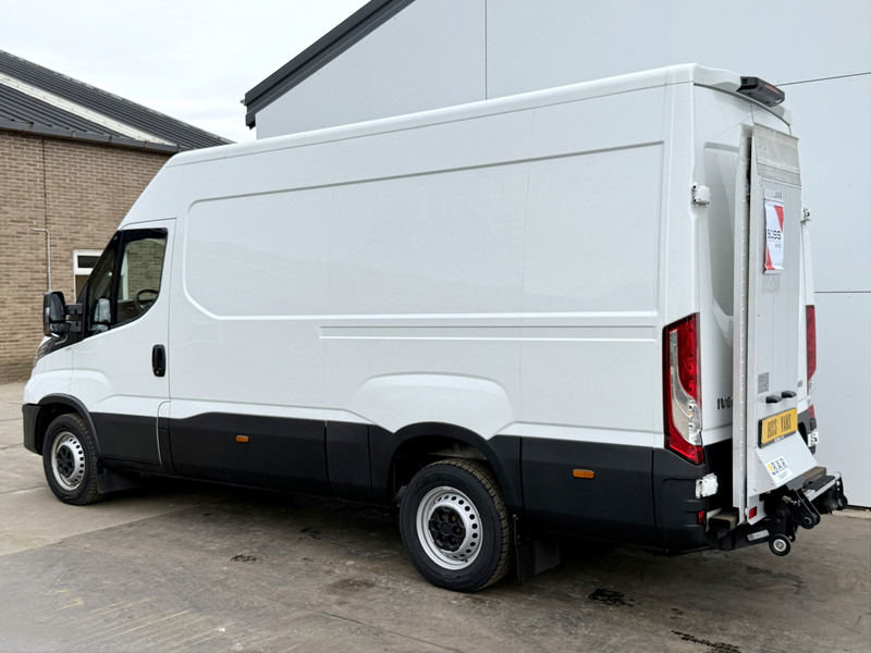 Iveco Daily 35S16 2.3 Laadklep Automaat LED Climate Control Cruise Control Camera Navigatie - Βαν: φωτογραφία 3 Iveco Daily 35S16 2.3 Laadklep Automaat LED Climate Control Cruise Control Camera Navigatie - Βαν: φωτογραφία 3