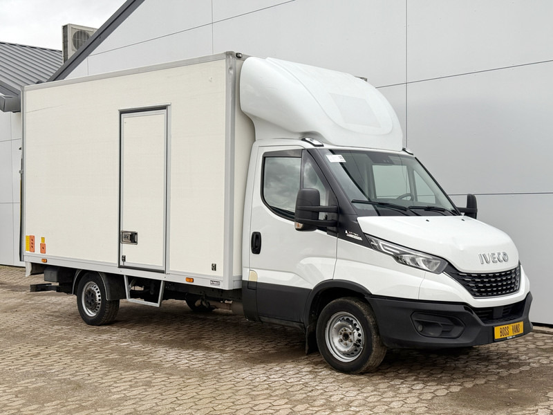 Iveco Daily 35S18 3.0 Laadklep Automaat LED Climate Control Adaptieve Cruise Control Standkachel Camera Navigatie - Επαγγελματικό αυτοκίνητο κόφα: φωτογραφία 4 Iveco Daily 35S18 3.0 Laadklep Automaat LED Climate Control Adaptieve Cruise Control Standkachel Camera Navigatie - Επαγγελματικό αυτοκίνητο κόφα: φωτογραφία 4