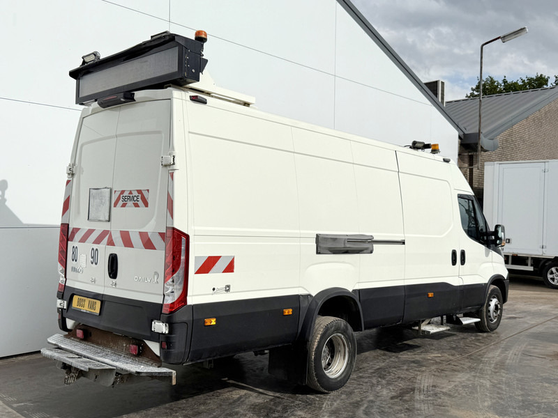 Iveco Daily 70C17 3.0 **Engine Broken** 3.0L L4H2 Dubbellucht Airco Cruise Control Dubbele Schuifdeuren Trekhaak 3.5t Tachograaf - Βαν: φωτογραφία 4 Iveco Daily 70C17 3.0 **Engine Broken** 3.0L L4H2 Dubbellucht Airco Cruise Control Dubbele Schuifdeuren Trekhaak 3.5t Tachograaf - Βαν: φωτογραφία 4