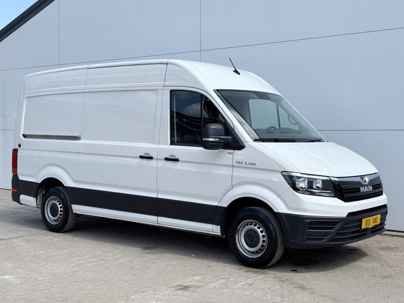 MAN TGE 3.140 2.0 TDI L3H3 Automaat Airco Cruise Control Camera Apple Carplay Parkeersensoren voor achter - Βαν: φωτογραφία 4 MAN TGE 3.140 2.0 TDI L3H3 Automaat Airco Cruise Control Camera Apple Carplay Parkeersensoren voor achter - Βαν: φωτογραφία 4