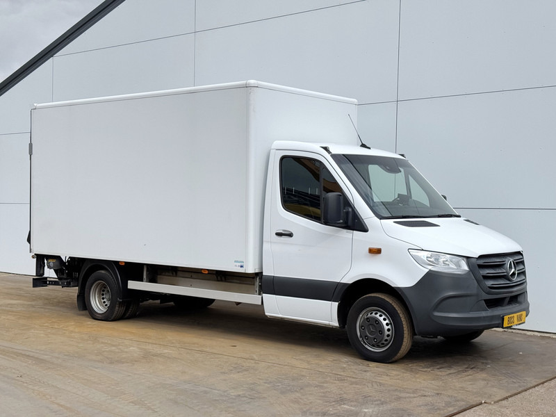 Mercedes-Benz Sprinter 514 2.2 CDI Automaat Laadklep Climate Control Camera Carplay Bakwagen Meubelbak - Επαγγελματικό αυτοκίνητο κόφα: φωτογραφία 4 Mercedes-Benz Sprinter 514 2.2 CDI Automaat Laadklep Climate Control Camera Carplay Bakwagen Meubelbak - Επαγγελματικό αυτοκίνητο κόφα: φωτογραφία 4