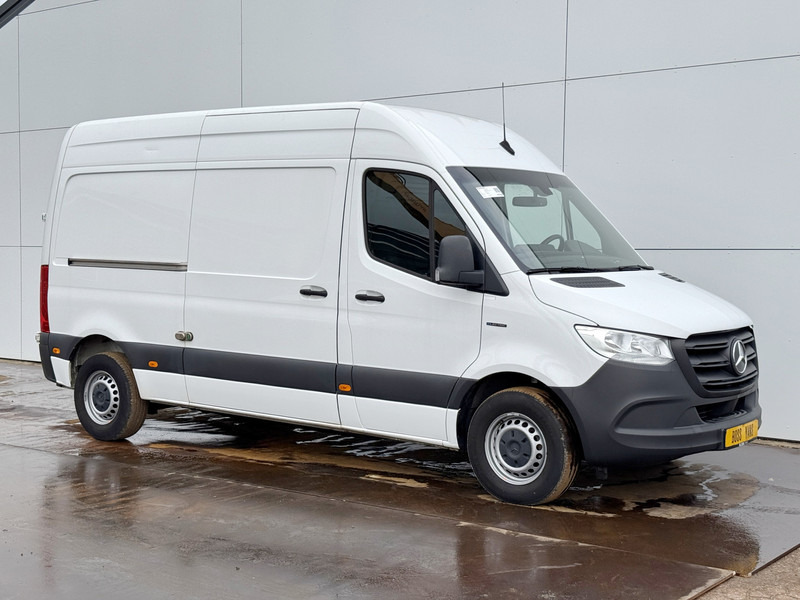 Mercedes-Benz eSprinter 112 L2H2 100% Elektrisch 55kWh 168km WLTP 80kw Snelladen Climate Control Camera Stoelverwarming - Βαν, Ηλεκτρικό van: φωτογραφία 4 Mercedes-Benz eSprinter 112 L2H2 100% Elektrisch 55kWh 168km WLTP 80kw Snelladen Climate Control Camera Stoelverwarming - Βαν, Ηλεκτρικό van: φωτογραφία 4