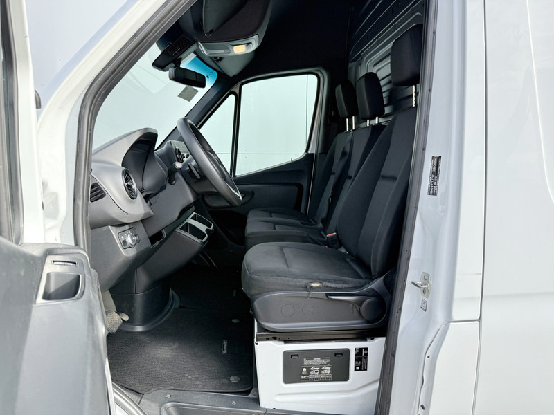 Βαν, Ηλεκτρικό van Mercedes-Benz eSprinter 312 L2H2 100% Elektrisch 55kWh 168km WLTP 80kw Snelladen Climate Control Camera Stoelverwarming: φωτογραφία 7 Βαν, Ηλεκτρικό van Mercedes-Benz eSprinter 312 L2H2 100% Elektrisch 55kWh 168km WLTP 80kw Snelladen Climate Control Camera Stoelverwarming: φωτογραφία 7