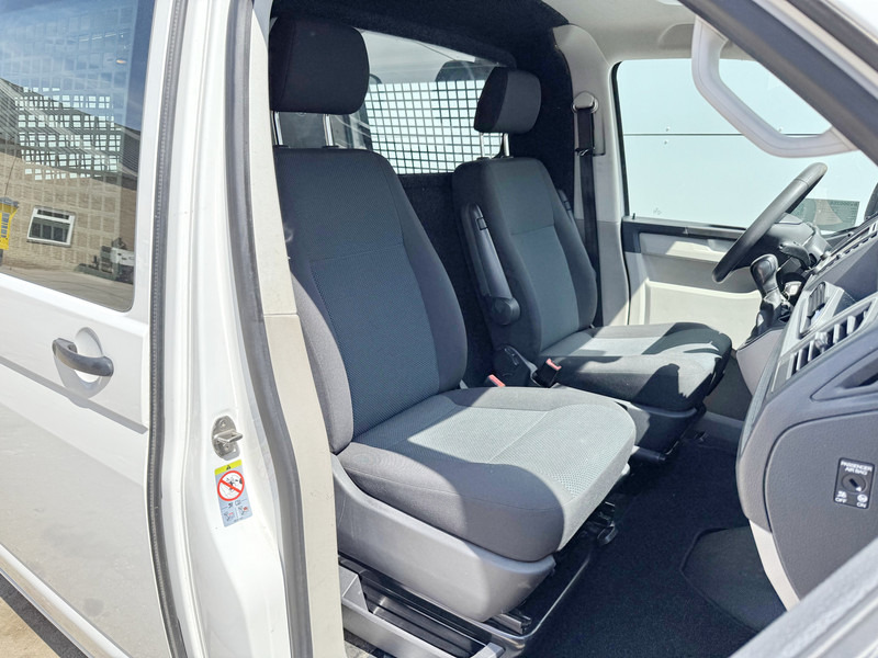 Μικρό βαν Volkswagen Transporter 2.0 TDI 150pk L2H1 Automaat 2x Schuif Trekhaak Navigatie Apple / Android Carplay APK 03-26: φωτογραφία 9