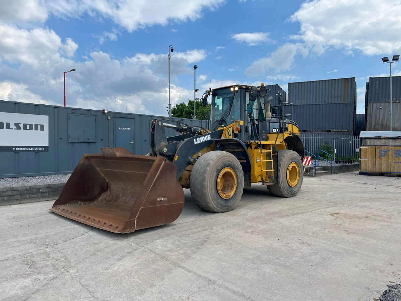 Bell L2106E - Ελαστιχοφόρος φορτωτής: φωτογραφία 1 Bell L2106E - Ελαστιχοφόρος φορτωτής: φωτογραφία 1