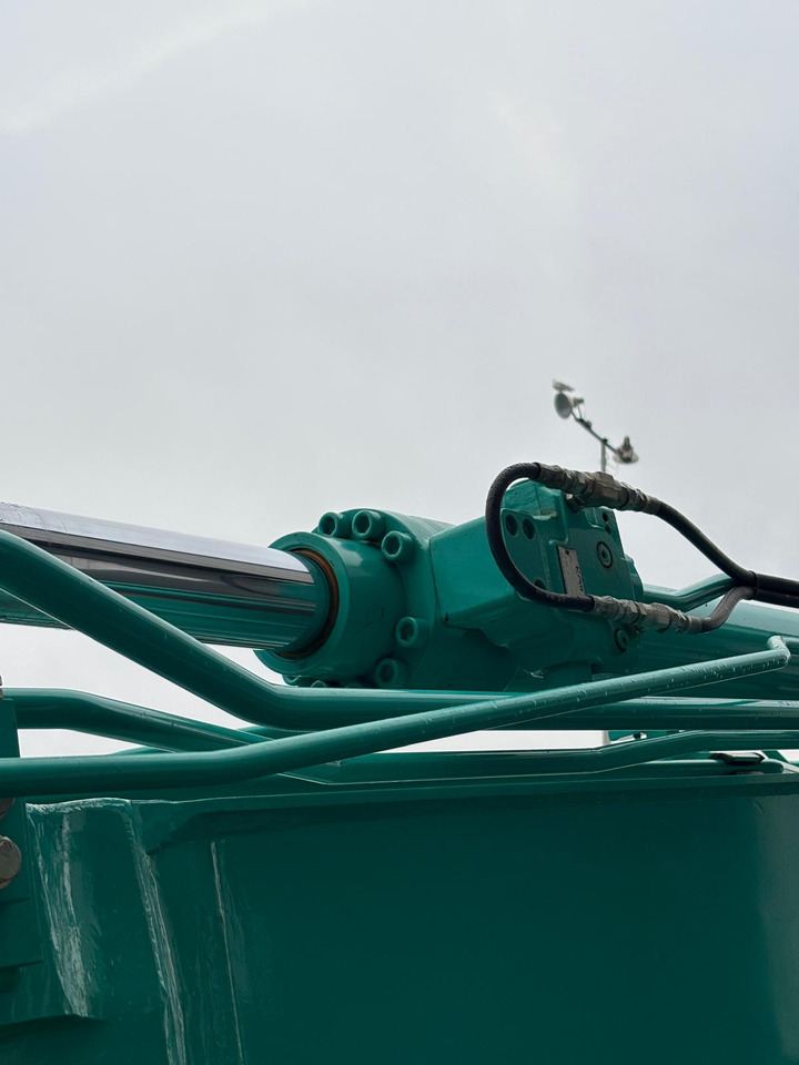 Ερπυστριοφόρος εκσκαφέας Kobelco SK130 LC-11: φωτογραφία 13 Ερπυστριοφόρος εκσκαφέας Kobelco SK130 LC-11: φωτογραφία 13