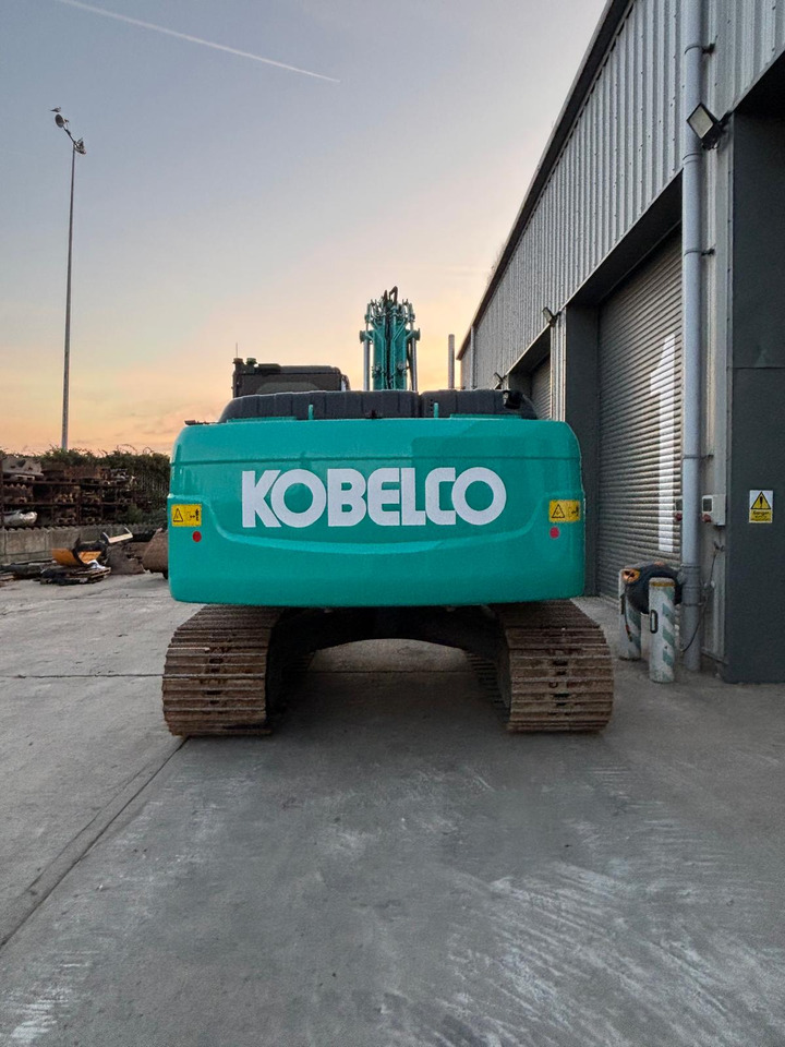 Kobelco SK210LC-11 - Ερπυστριοφόρος εκσκαφέας: φωτογραφία 4 Kobelco SK210LC-11 - Ερπυστριοφόρος εκσκαφέας: φωτογραφία 4