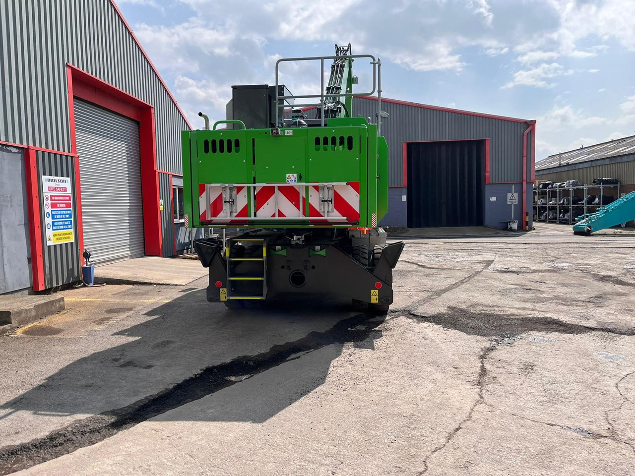 Sennebogen 821 Electric - Μηχάνημα Διαχείρισης Υλικών: φωτογραφία 4 Sennebogen 821 Electric - Μηχάνημα Διαχείρισης Υλικών: φωτογραφία 4