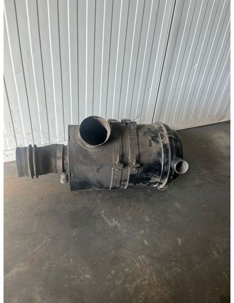 Liebherr R904 / A904C Li / A904 Li / A900C Li / A900C / R900C Li / R904C / R900C Li - Σύστημα εισαγωγής αέρα: φωτογραφία 2 Liebherr R904 / A904C Li / A904 Li / A900C Li / A900C / R900C Li / R904C / R900C Li - Σύστημα εισαγωγής αέρα: φωτογραφία 2