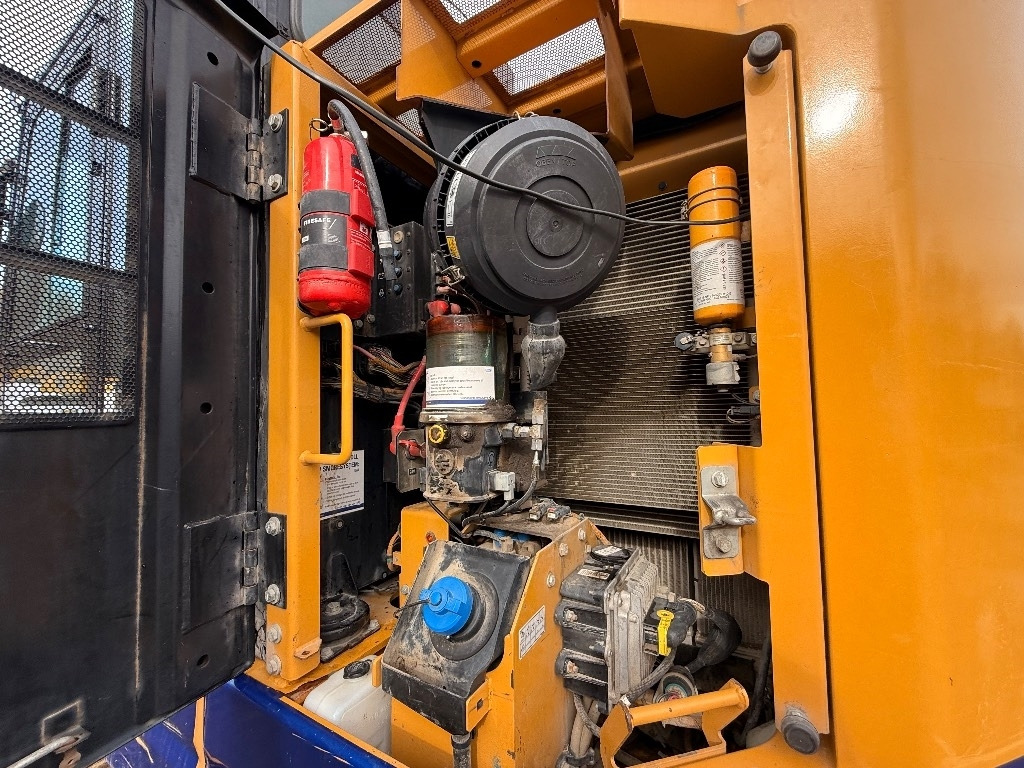 Ερπυστριοφόρος εκσκαφέας CAT 325 FL CR: φωτογραφία 27