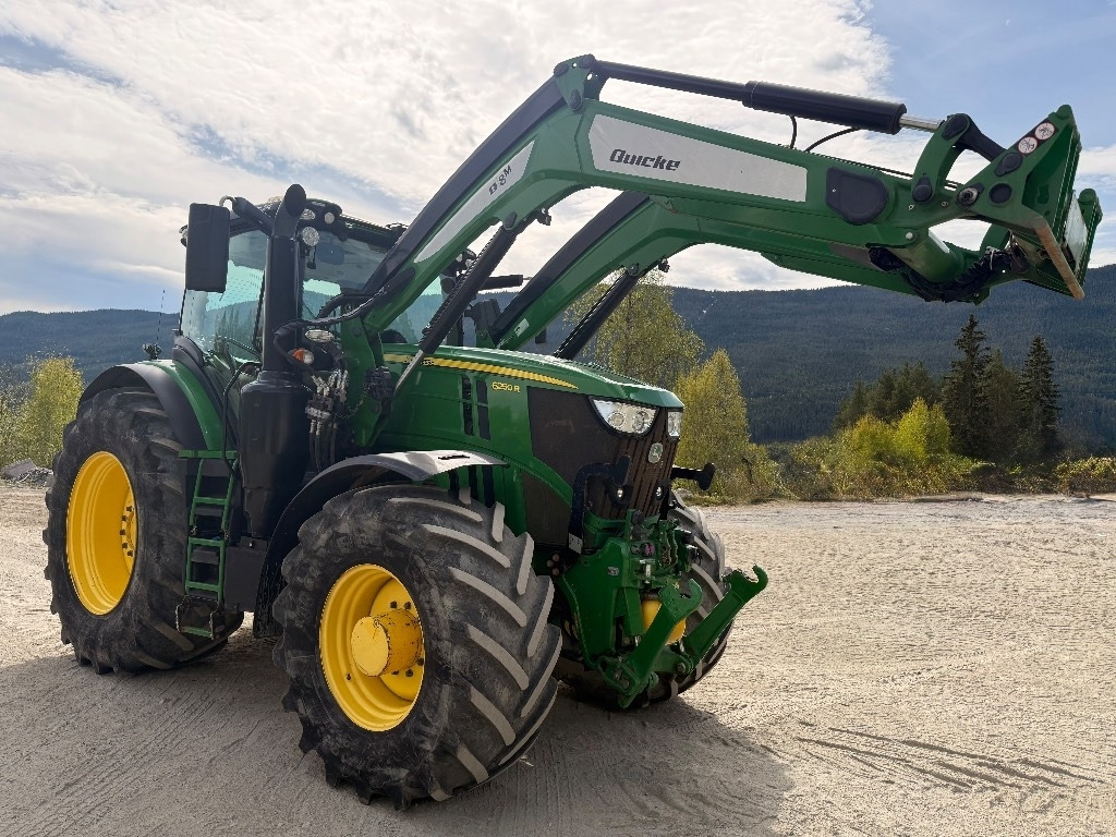 John Deere 6250 R ULTIMATE - Τρακτέρ: φωτογραφία 1 John Deere 6250 R ULTIMATE - Τρακτέρ: φωτογραφία 1