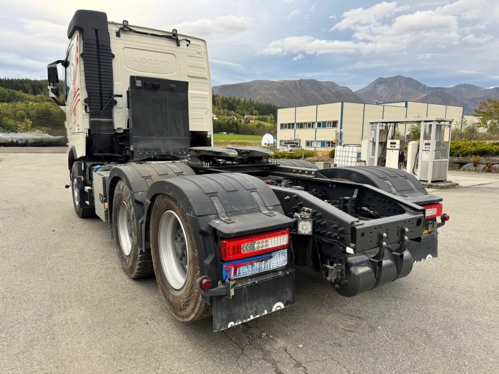 Volvo FH540 6 X 4 - Τράκτορας: φωτογραφία 5 Volvo FH540 6 X 4 - Τράκτορας: φωτογραφία 5