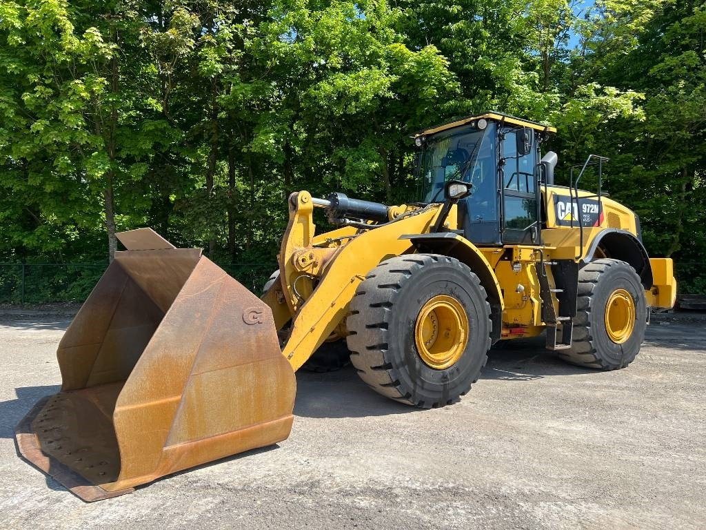 CAT 972 M - Ελαστιχοφόρος φορτωτής: φωτογραφία 1 CAT 972 M - Ελαστιχοφόρος φορτωτής: φωτογραφία 1