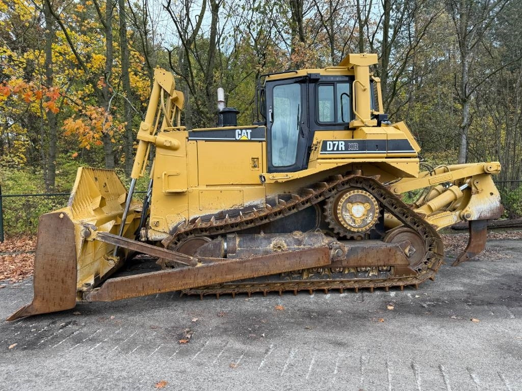CAT D7R XR CE / LOW HOURS / TOP CONDITION - Μπουλντόζα: φωτογραφία 2 CAT D7R XR CE / LOW HOURS / TOP CONDITION - Μπουλντόζα: φωτογραφία 2