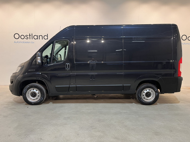 Fiat Ducato 2.3 MultiJet L2H2 120 PK / Euro 6 / Airco / Camera / Cruise Control / Trekhaak / Navigatie / 3-Zits / 72.600 KM !! - Μικρό βαν: φωτογραφία 2 Fiat Ducato 2.3 MultiJet L2H2 120 PK / Euro 6 / Airco / Camera / Cruise Control / Trekhaak / Navigatie / 3-Zits / 72.600 KM !! - Μικρό βαν: φωτογραφία 2