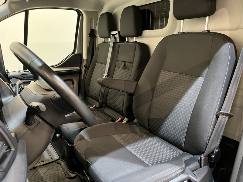 Leasing Ford Transit Custom 280 2.0 TDCI L1H1 Trend 130 PK Servicebus / Inrichting / Euro 6 / Airco / PDC / Cruise Control / Navigatie / CarPlay / Trekhaak / 3-Zits / 96.300 KM !! / BPM VRIJ !! Ford Transit Custom 280 2.0 TDCI L1H1 Trend 130 PK Servicebus / Inrichting / Euro 6 / Airco / PDC / Cruise Control / Navigatie / CarPlay / Trekhaak / 3-Zits / 96.300 KM !! / BPM VRIJ !!: φωτογραφία 5